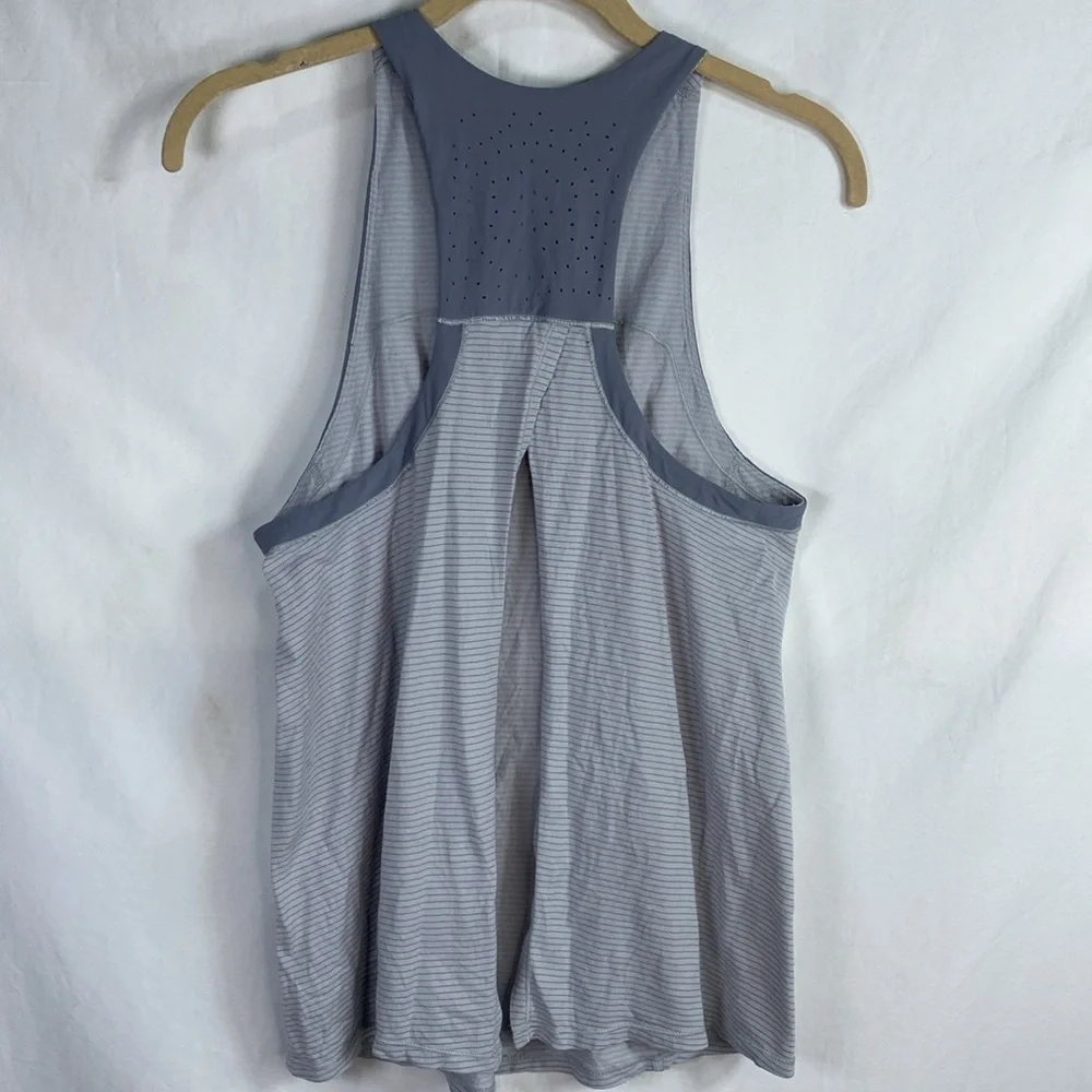 Lululemon Small Gray with Blue/Gray Split Back Running Yoga Fitness Tank Top.